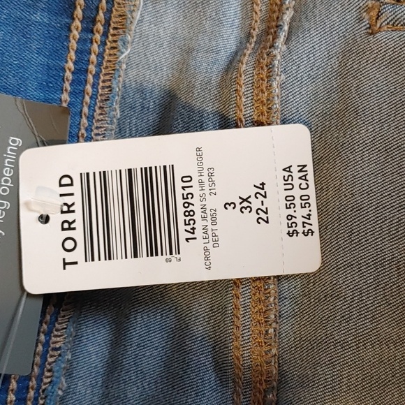 NWT TORRID CROP LEAN JEAN - Picture 8 of 9